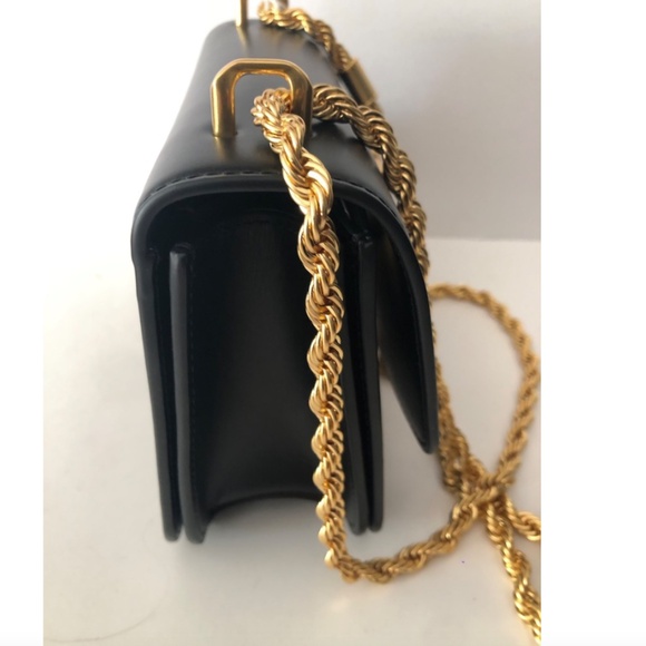 Tory Burch Eleanor Small Convertible Shoulder Bag - Picture 13 of 16